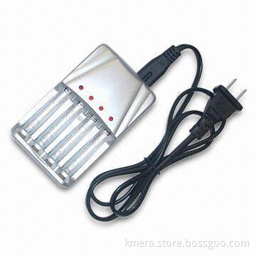 Battery Charger with Input Frequency of 50 to 60Hz and 1.4V DC Output Voltage